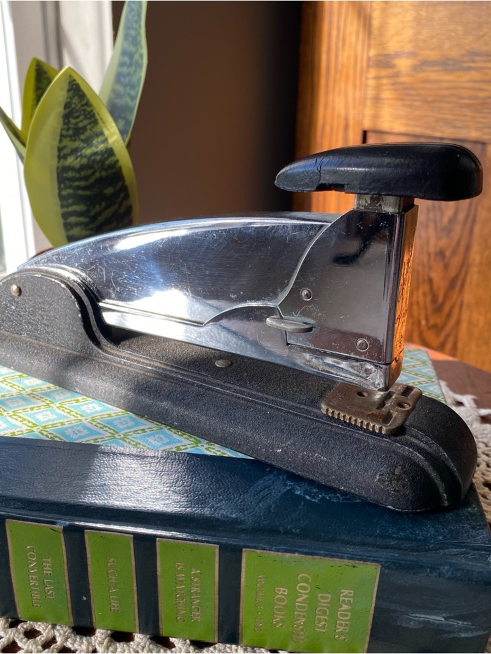 Antique Industrial Punch Stapler Chrome Art Deco Stapler Swingline 1940’s EUC